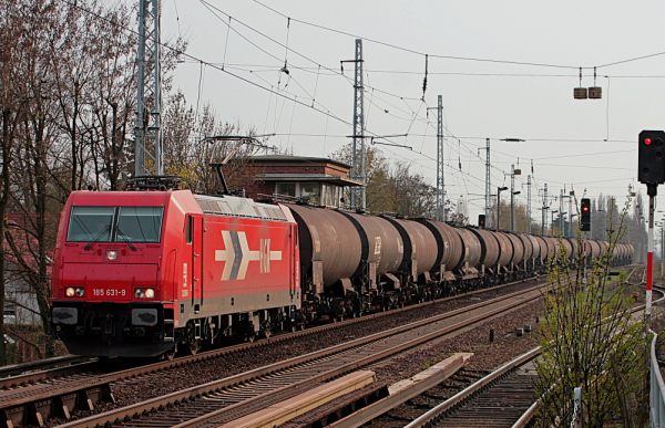 Kesselwagen-Zug auf Leerfahrt nach Schwedt/Oder