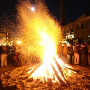 Osterfeuer in der Kulturbrauerei