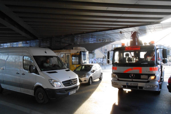 Verkehrs-Stau am 6.3.2013 an der Pankower Brücke