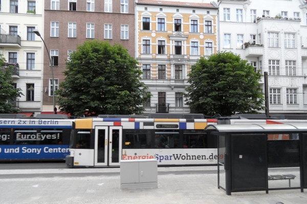 Kastanienallee am 24.6.2013 - Straßenbildwechselspiele 2