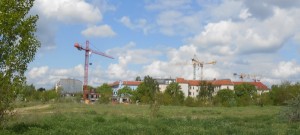 Schneller Bauen in Pankow: Kräne über dem Florakiez