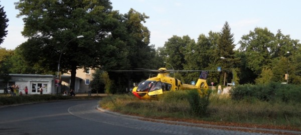 ADAC Luftrettung - Christoph 31 auf dem Hamburger Platz gelandet