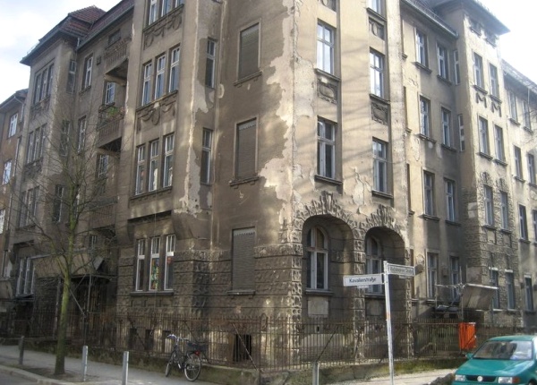 GESOBAU : Eckhaus Kavalierstr. /Wolfshagener Str. 