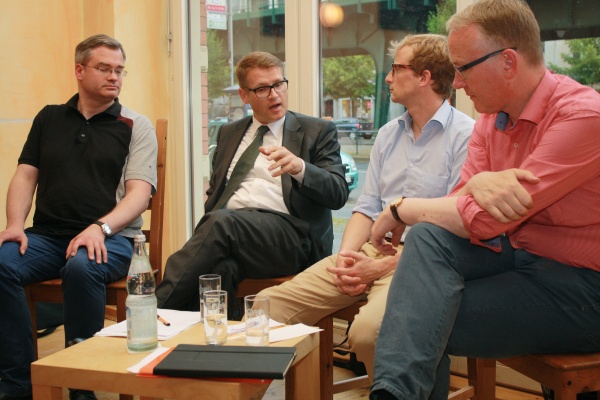   Pub Talk am 11.6.2014 im "en passant"