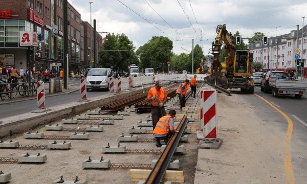 Gleisbauarbeiten in der Breite Straße