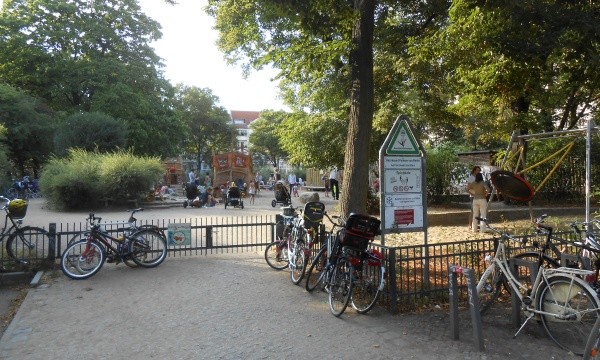 Spielplatz Helmholtzplatz