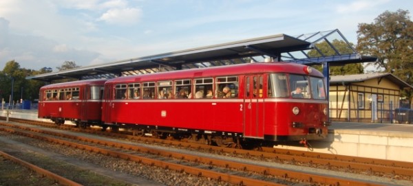 Schienenbus VT 95 in Basdorf