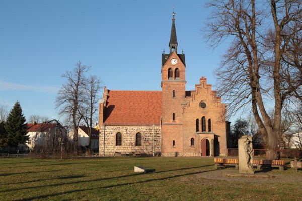 Dorfkirche Französisch-Buchholz