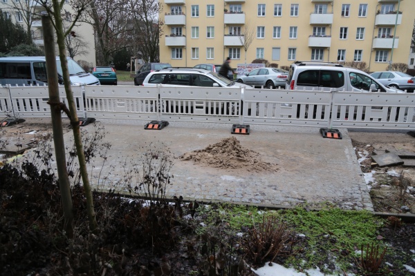 Bauzaun-Ausstellung Ossietzkystraße 