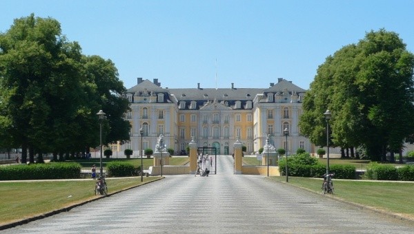 Schloß Augustusburg in Brühl 