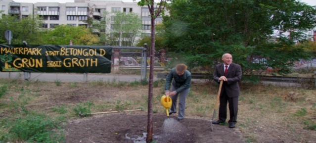 Baumpaten geben sich die Ehre im Mauerpark am 2.9.2013