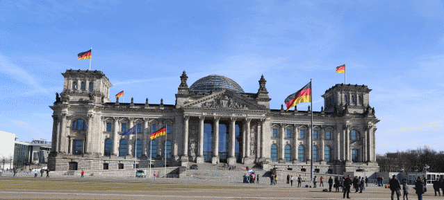 Deutscher Bundestag: Reichstagsgebäude