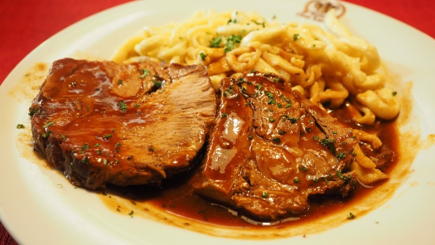 Schweinebraten mit Spätzle