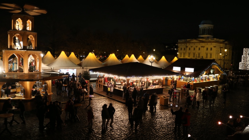 Weihnachtsmarkt am Schloss Charlottenburg