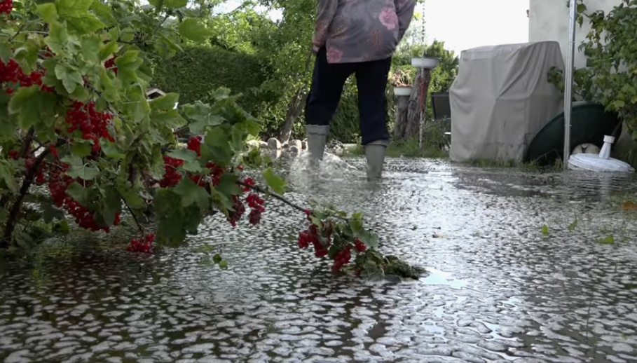 Immer noch Hochwasser in Tegel.