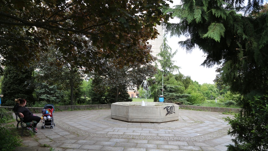 Springbrunnen-Idylle im Thälmannpark