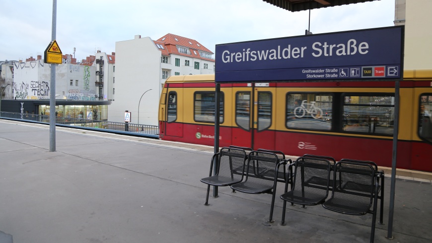 Bahnhof Greifswalder Straße