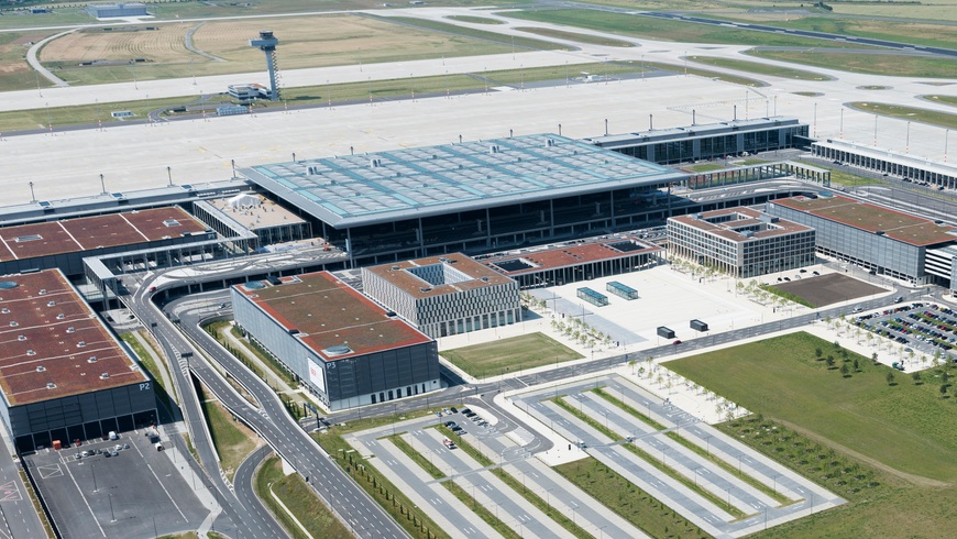 Terminal des Flughafen BER: Blick in die Airport City