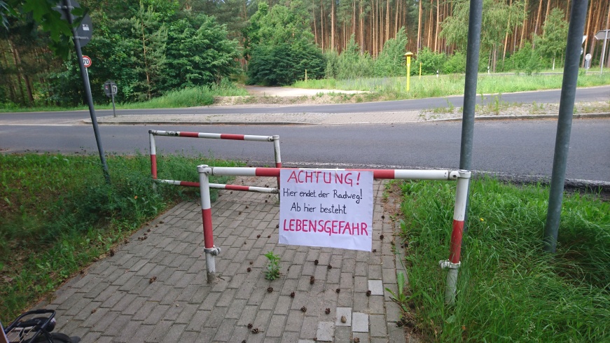 Fahrraddemo auf der L 21