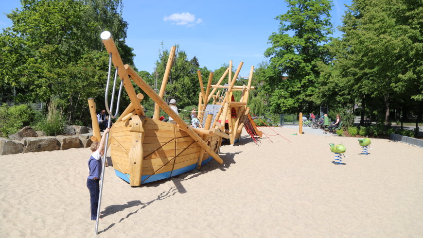 „Spielplatz am Goldfischteich“