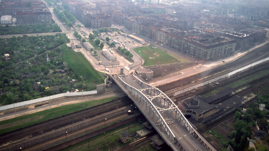 Historisches Luftbild der Bösebrücke