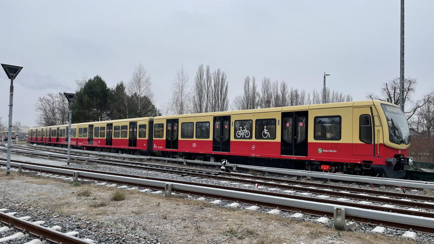 S-Bahn: modernisierte BR 481