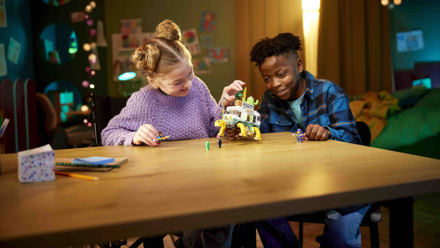 Viele Kinder spielen gern mit LEGO