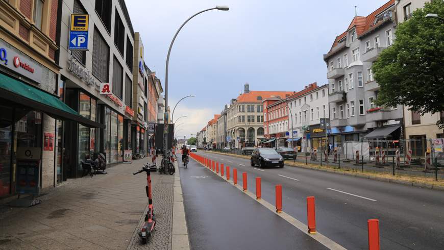 Radstreifen Tempelhofer Damm